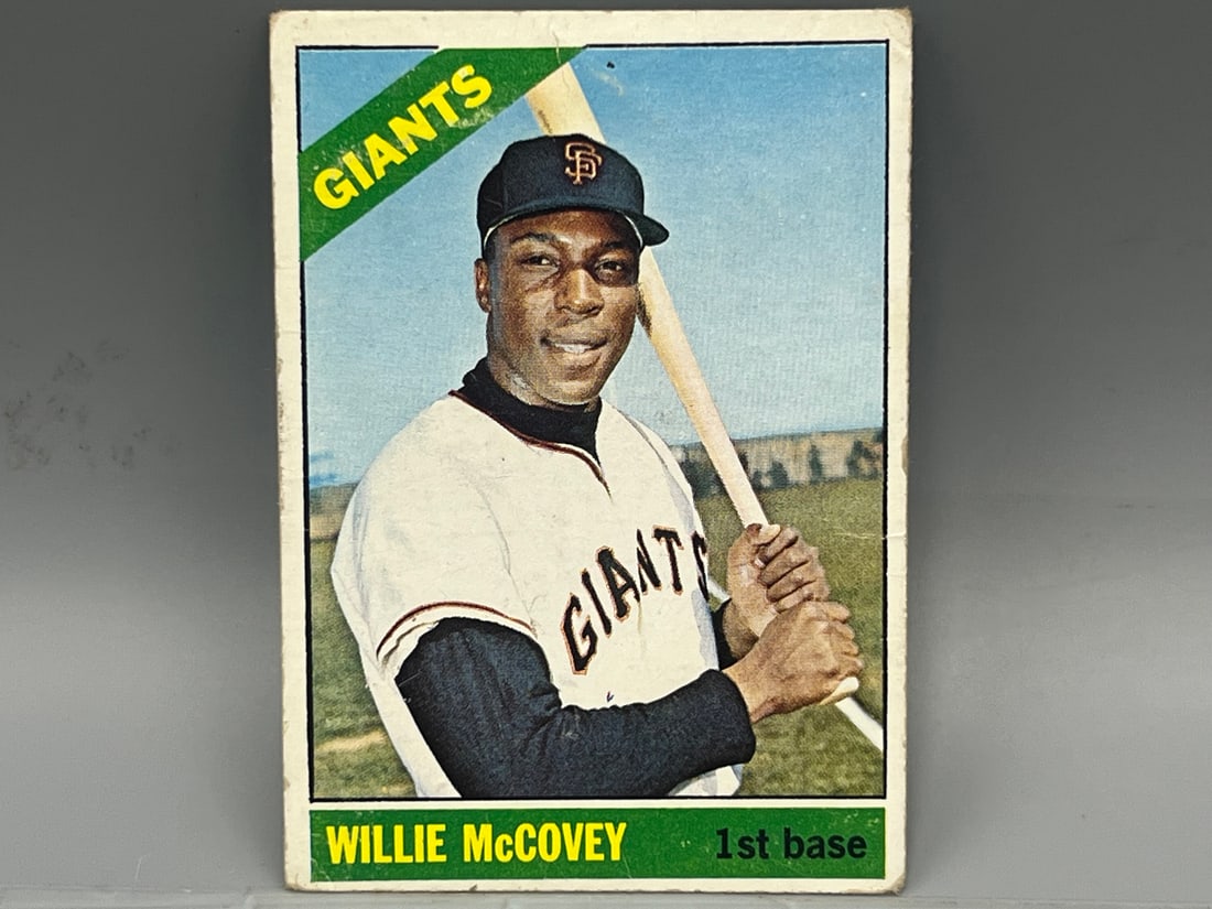 1966 Topps #550 Willie McCovey (High Number): 1966 Topps #550 Willie McCovey (High Number)