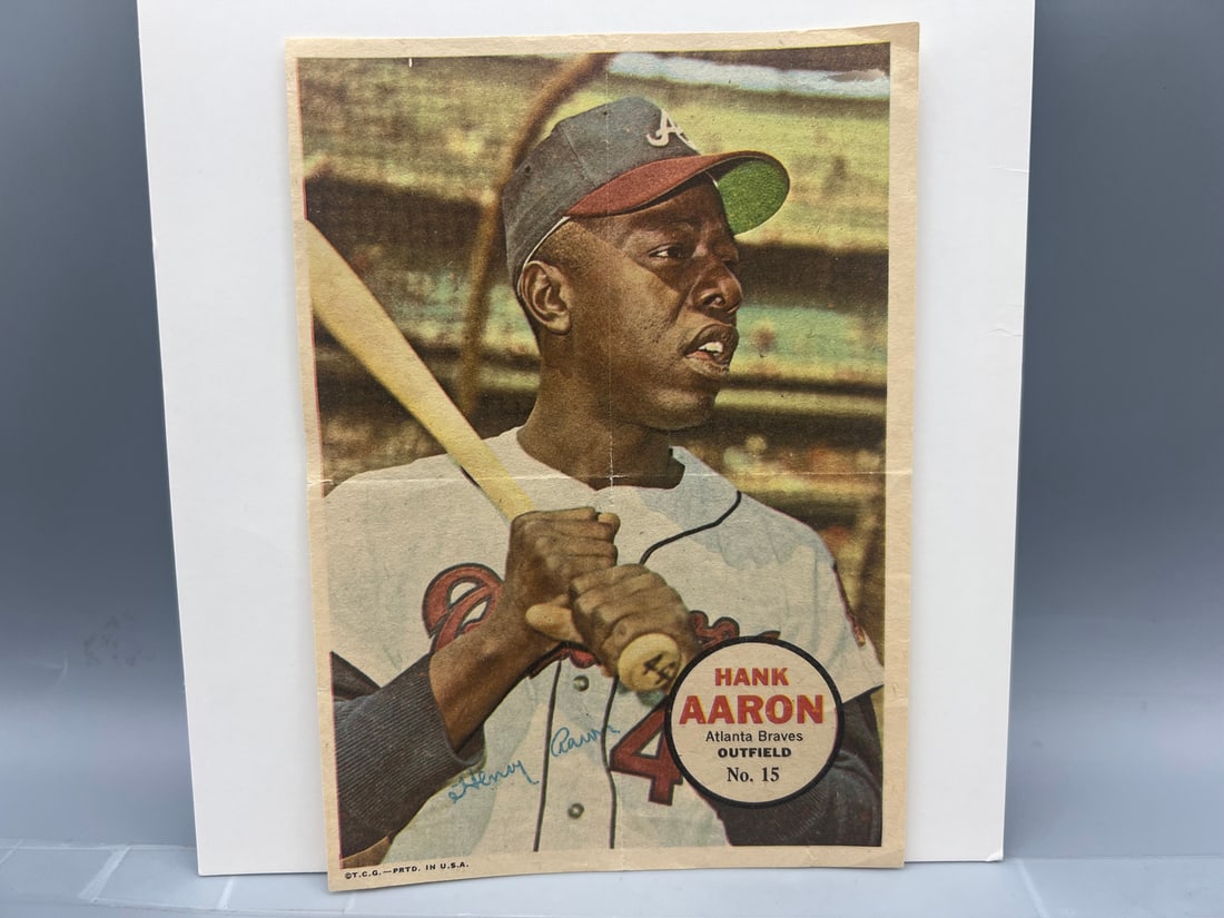 1967 Topps Pin Ups #15 Hank Aaron (1 of 2)