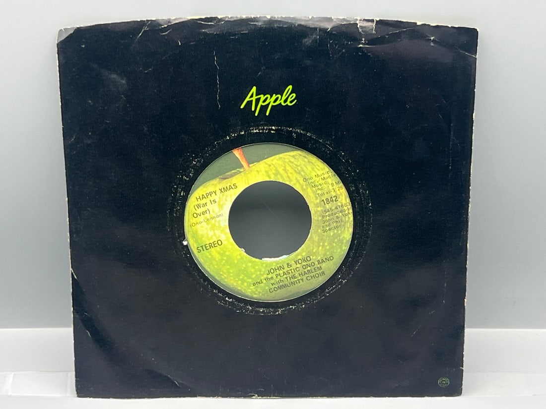 1971 John & Yoko & The Plastic Ono Band With The Harlem Community Choir Listen The Snow Is (1 of 3)