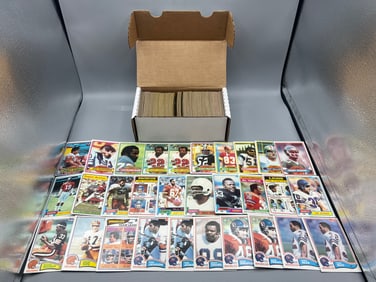 Lot of (375+) Early To Mid 1980s Topps Football Cards In Order - Varying Conditions
