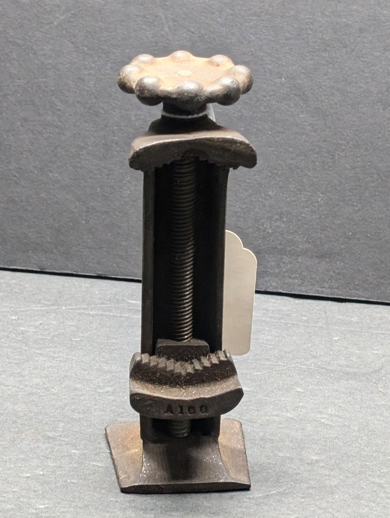 Antique Cast Iron Speedo Jar Opener (1 of 4)