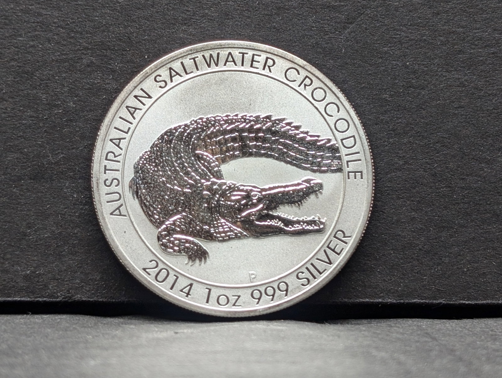 1 Oz. .999 FINE SILVER Australian Saltwater Crocodile Designed Coin: 1 Oz. .999 FINE SILVER Australian Saltwater Crocodile Designed Coin