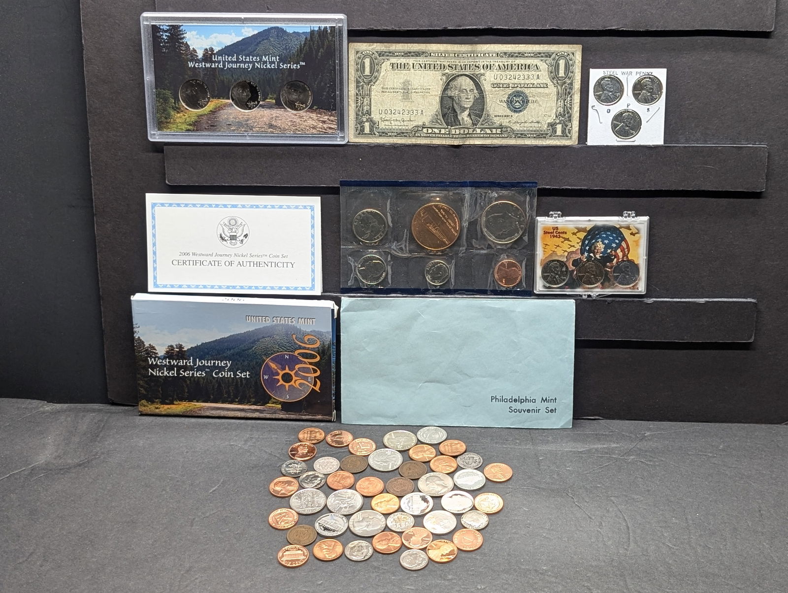 Large Grab Bag of Various U.S. Coins & Currency (1 of 9)