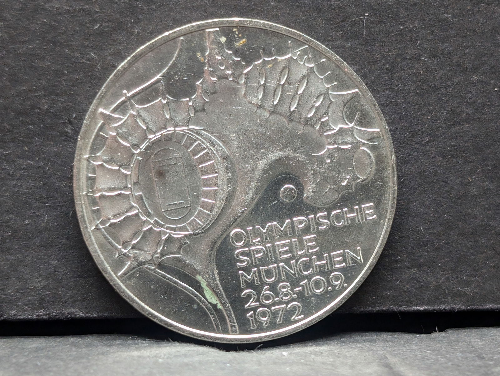 1972-G Germany 10 Silver Deutsche Mark - Olympic Games in Munich (1 of 2)