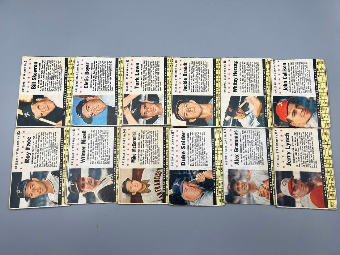 Lot of (12) 1961 Post Cereal Baseball Cards - Varying Conditions (1 of 3)