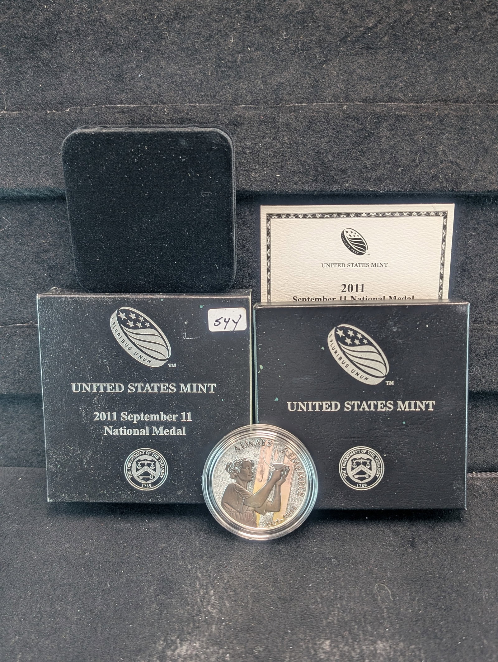 2011-P US Mint Sept 11 National Medal Proof - 1 oz .999 Fine Silver: 2011-P US Mint Sept 11 National Medal Proof - 1 oz .999 Fine Silver