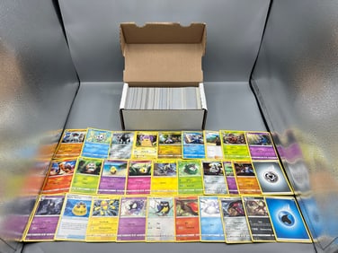 Box of (400) Assorted Pokemon Trading Cards - Varying Conditions