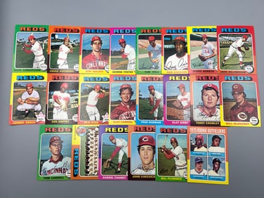 1975 Topps Mini Cincinnati Reds 22 Card Partial Set - Pete Rose, Johnny Bench, Fred Lynn RC
