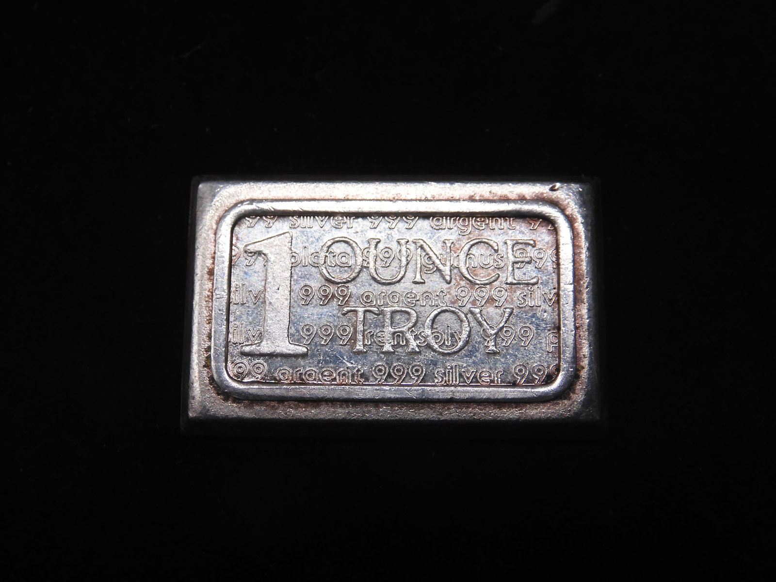 1 Troy Oz. .999 SILVER USVI Designed Art Bar: 1 Troy Oz. .999 SILVER USVI Designed Art Bar