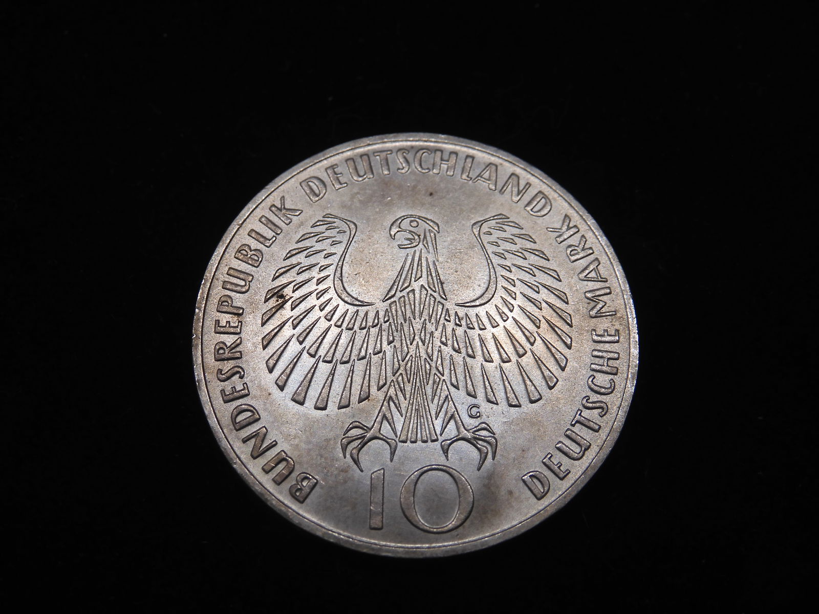 1972-G Germany Silver 10 Deutsche Marks - Munich Olympics - 62.5% Silver (1 of 2)