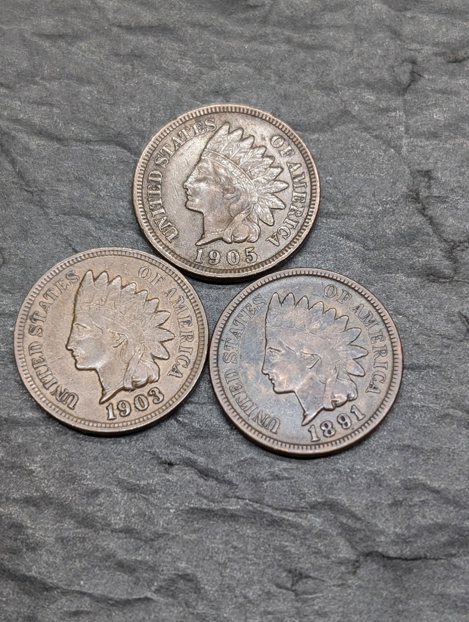 Lot of 3 Various Dated **AU** Indian Head Cents (1 of 2)