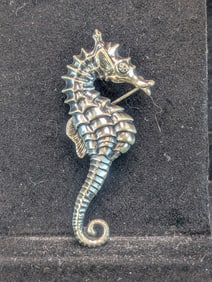 Woman's Vintage Sterling Silver Sea Horse Brooch Marked Beau Sterling - Weighs 0.14 Toz (4.4 Grams)