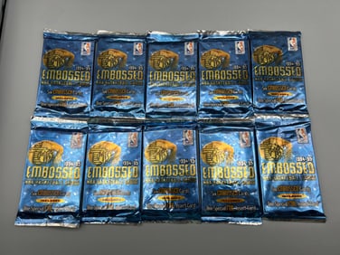 Lot of (10) 1994-95 Topps Embossed Basketball Unopened Wax Packs