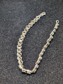 7" .925 Heart Bracelet. 4.9 grams