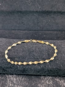 7-Inch Sterling Bracelet Marked .925 / Italy 3.7 Grams
