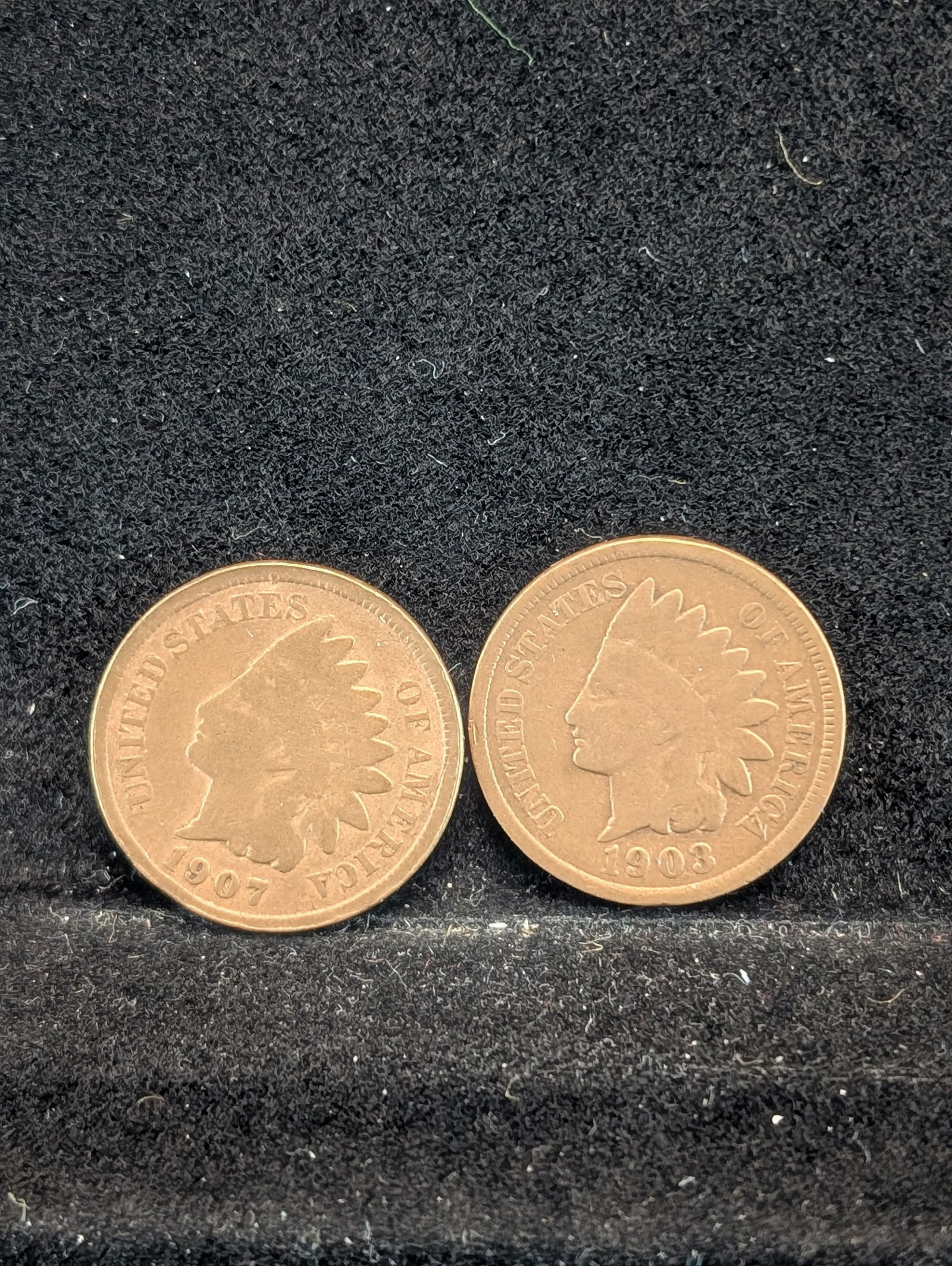 2 Indian Head Pennies (1903 & 1907) (1 of 2)