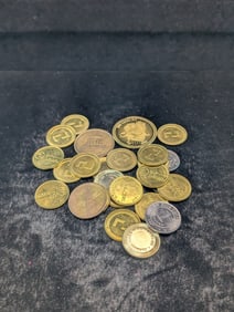 25 Old Tokens, Great Collection!