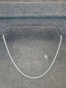 15 1/2" 14K White Gold Chain-link Necklace. 2.5 grams.