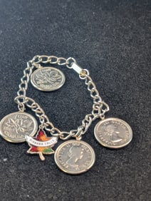 Niagara Falls Souvenir Coin Bracelet