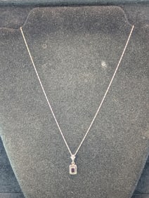 Vintage 20" Chain Link Necklace With .925 Vintage Black Onyx Stone Pendant. 3.3 grams.