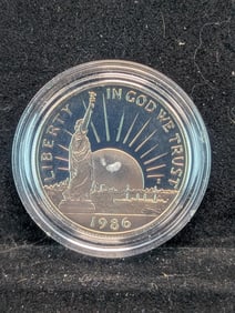 1986-S Commemorative Clad Half Dollar - A Nation of Immigrants - Liberty