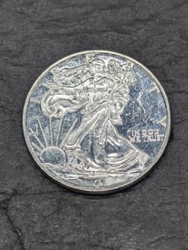1 Troy Oz. .999 FINE SILVER American Eagle Designed Round