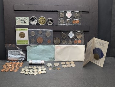 LARGE Grab Bag of Various Vintage & Modern U.S. Coins & Tokens