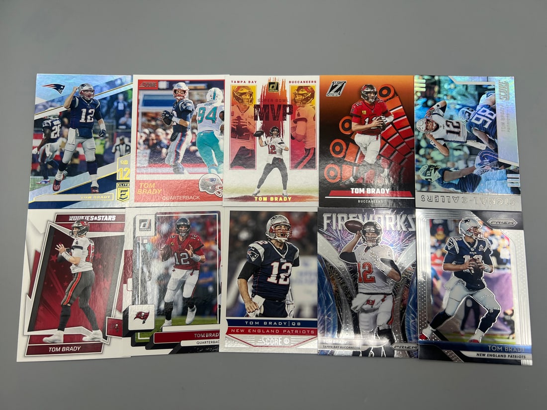 Lot of (10) Assorted Tom Brady Football Cards - Varying Conditions (1 of 3)