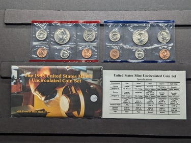 1995 P,D US Mint Uncirculated Coin Set. Contains 10 GEM BU Coins. OGP