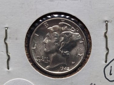 1942 Mercury Dime. High Grade. WWII Era. 90% Silver. Full Split Bands