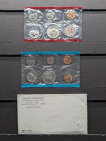 1971 P,D US Mint UNC Coin Set. OGP