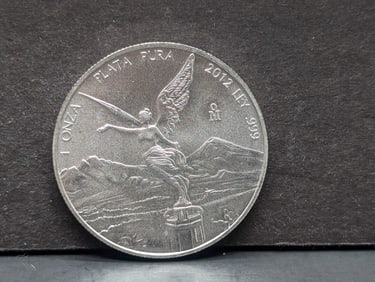 1 Oz. .999 PURE SILVER 2012 Mexico Libertad Designed Round