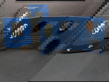 Ronald Reagan Coin & Chronicles Set (Medal Only) in OGP w/ COA