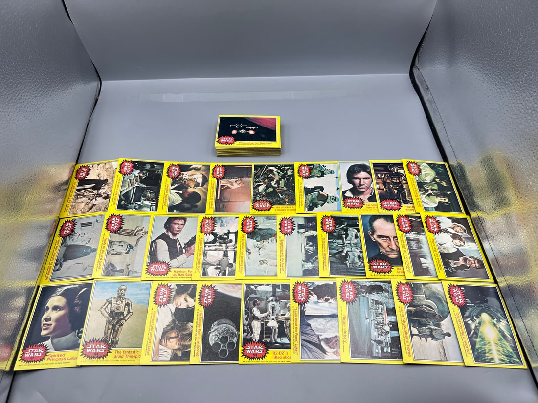 1977 Topps Star Wars Series 3 Complete 66 Card Set - Varying Conditions (1 of 3)