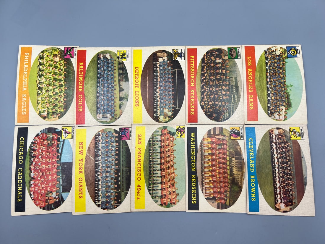 (Lot Of 10) 1958 Topps Football Team Cards - Varying Conditions (1 of 4)