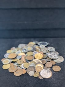 Assortment Of Foreign Coins From Many Different Countries. Coins Weigh 2 Pounds.