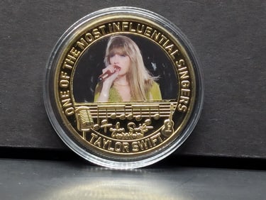 The Iconic Taylor Swift, BU Token, New, Novelty