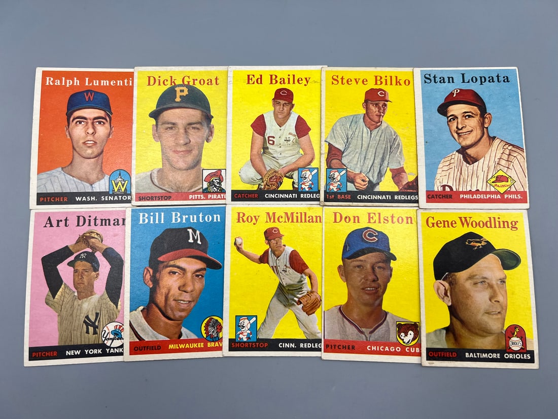 Lot of (10) 1958 Topps Baseball Cards - Varying Conditions (1 of 2)