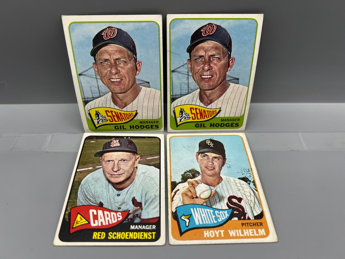 Lot of (4) 1965 Topps Baseball Star Player Cards - Varying Conditions - Gil Hodges, Red (1 of 2)