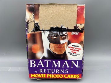 1992 Topps Batman Returns Complete Wax Box W/ 1 Extra Pack