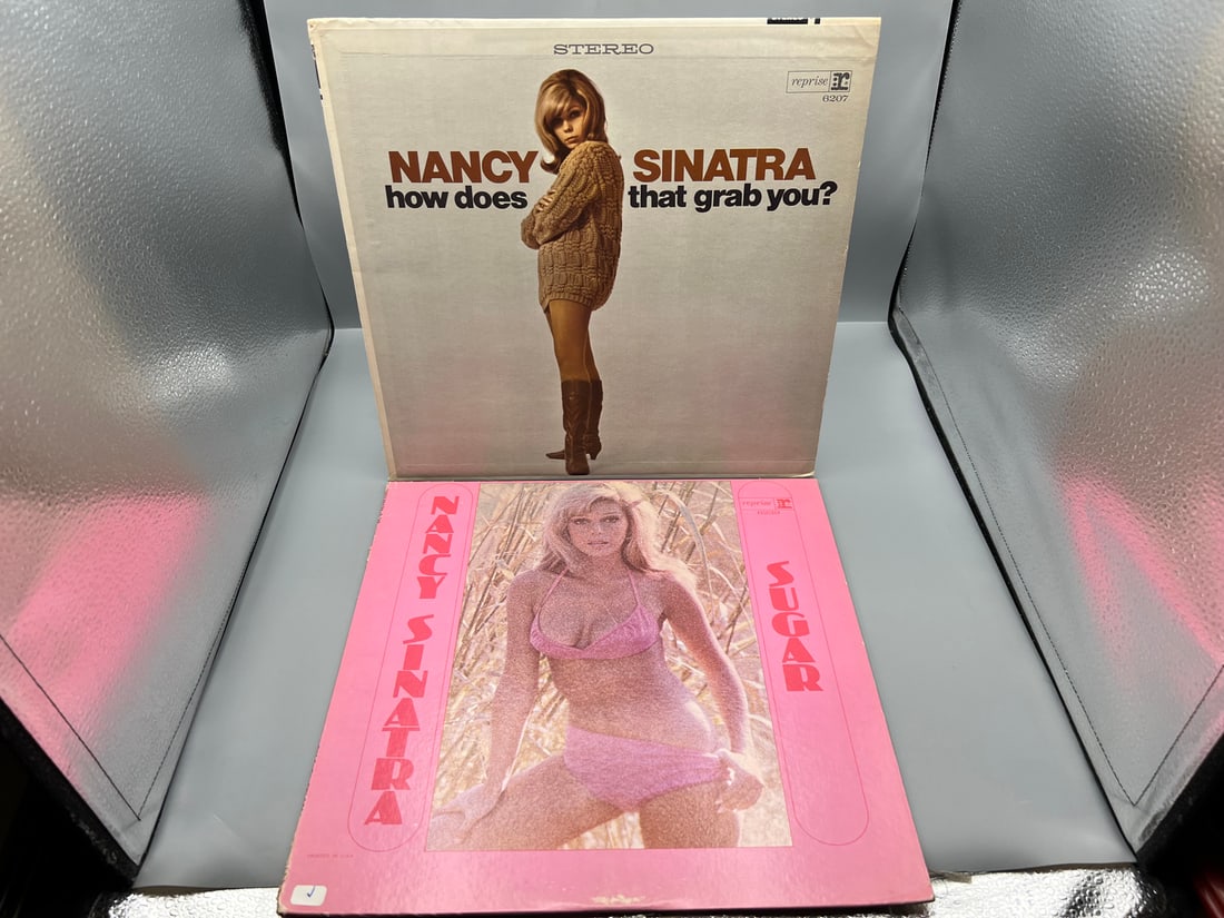 1966 Nancy Sinatra How Does That Grab You? & 1967 Nancy Sintra Sugar Vinyl Albums - RS 6207 & R 6239 (1 of 4)