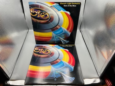 1977 Electric Light Orchestra Out Of The Blue Normal & Blue Vinyl Albums - JT-LA823-L2