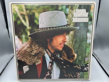 1976 Bob Dylan Desire Vinyl Album - PC 33893