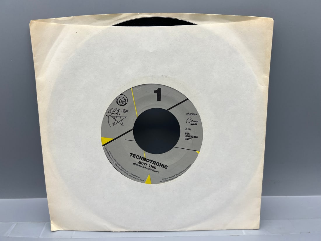 1992 Technotronic Move This/Pump Up The Jam Promo 45 RPM Jukebox Record - S7-57878 (1 of 3)
