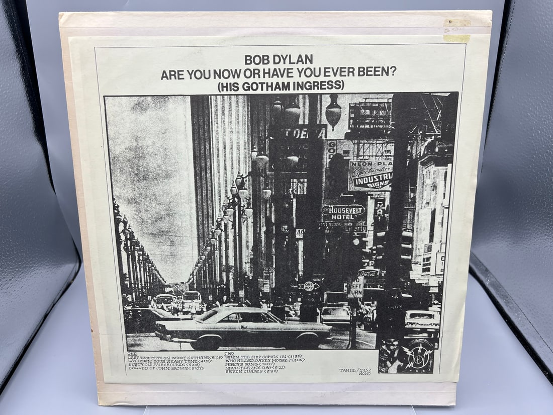 1974 Bob Dylan Are You Now Or Have You Ever Been? (His Gotham Ingress) Unofficial Release Vinyl: 1974 Bob Dylan Are You Now Or Have You Ever Been? (His Gotham Ingress) Unofficial Release Vinyl Album - TAKRL-1952 - Records have not been tested by the auction house for play quality. All items are s