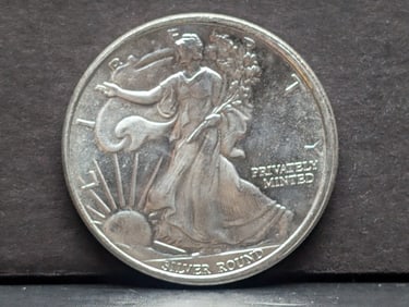 1 Oz. .999 FINE SILVER American Eagle Designed Round