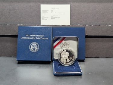 2011-P PROOF Medal of Honor Commem Silver Dollar in OGP w/ COA