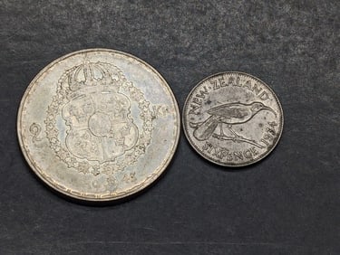 1943-G Sweden 2 Silver Kronor (KM-815) & 1934 New Zealand 6 Silver Pence