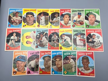 Lot of (20) 1959 Topps Baseball Cards - Varying Conditions