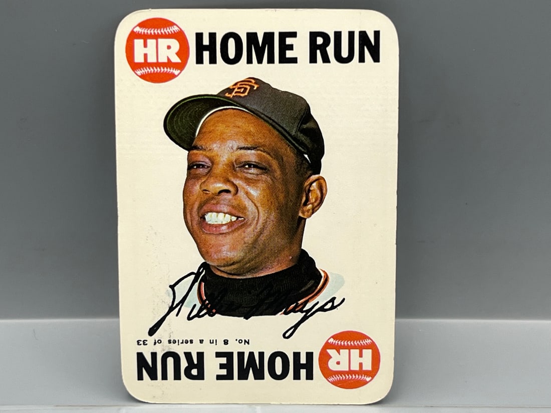 1968 Topps Game #8 Willie Mays (HOF) / Giants: 1968 Topps Game #8 Willie Mays (HOF) / Giants